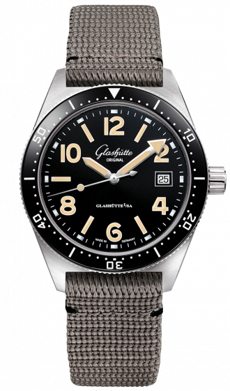 Glashutte Original SeaQ 1-39-11-06-80-08